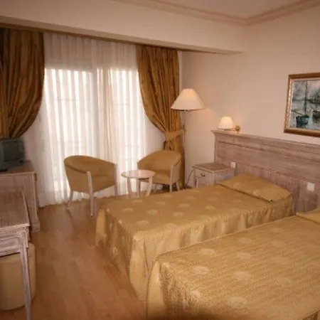 Dream Palace Отель